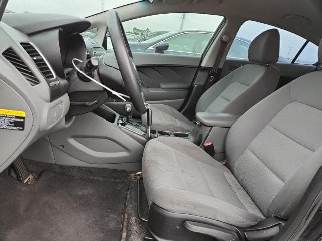 2017 KIA FORTE LX 7