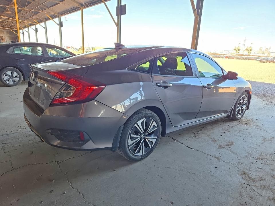 2018 HONDA CIVIC EX 3