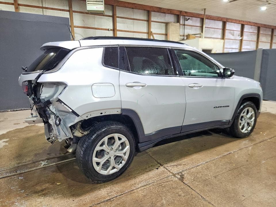 2024 JEEP COMPASS LATITUDE 3