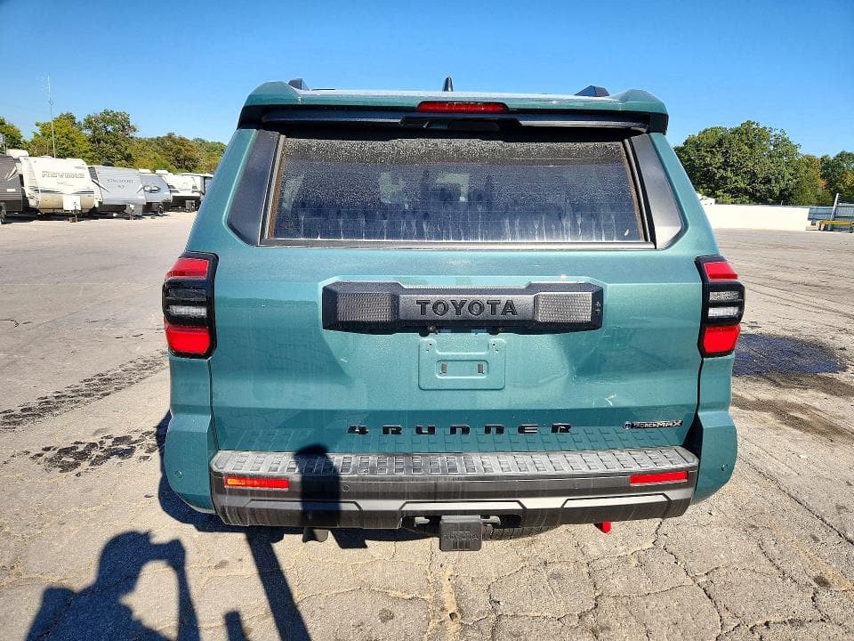 2026 TOYOTA 4RUNNER TRD OFF ROAD 6