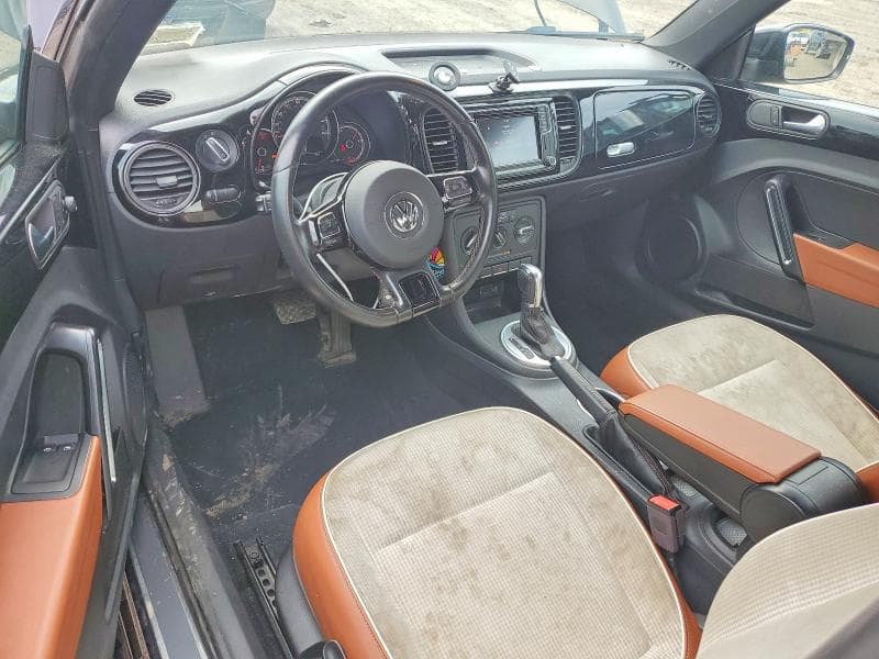 2017 VOLKSWAGEN BEETLE 1.8T 8
