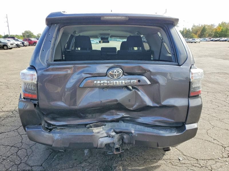 2019 TOYOTA 4RUNNER SR5 6