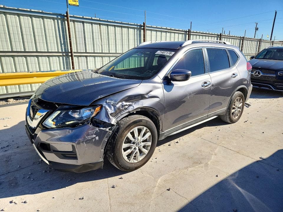 2018 NISSAN ROGUE SV