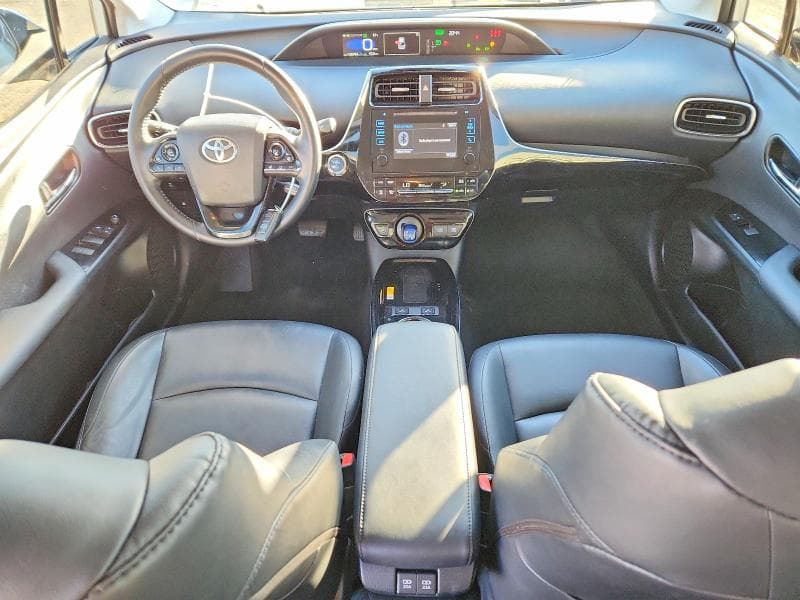 2019 TOYOTA PRIUS XLE AWD-E 8