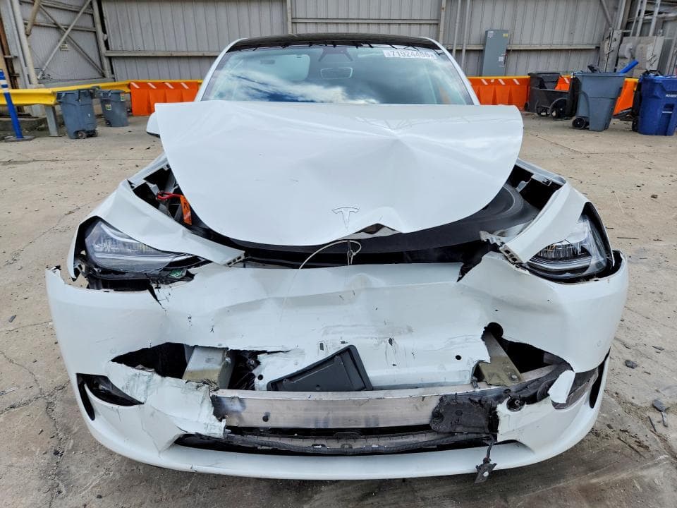2021 TESLA MODEL Y 5