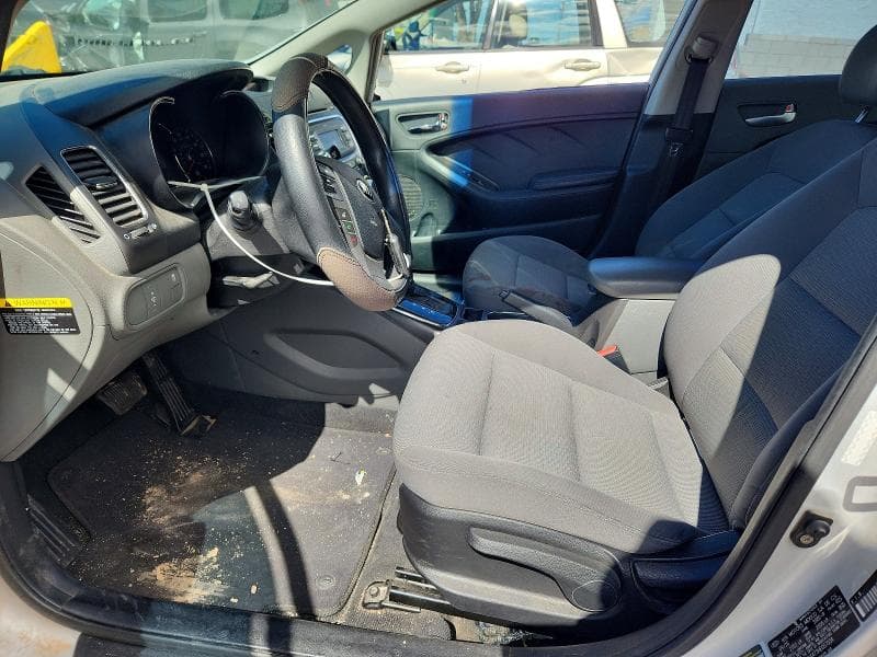 2017 KIA FORTE LX 7