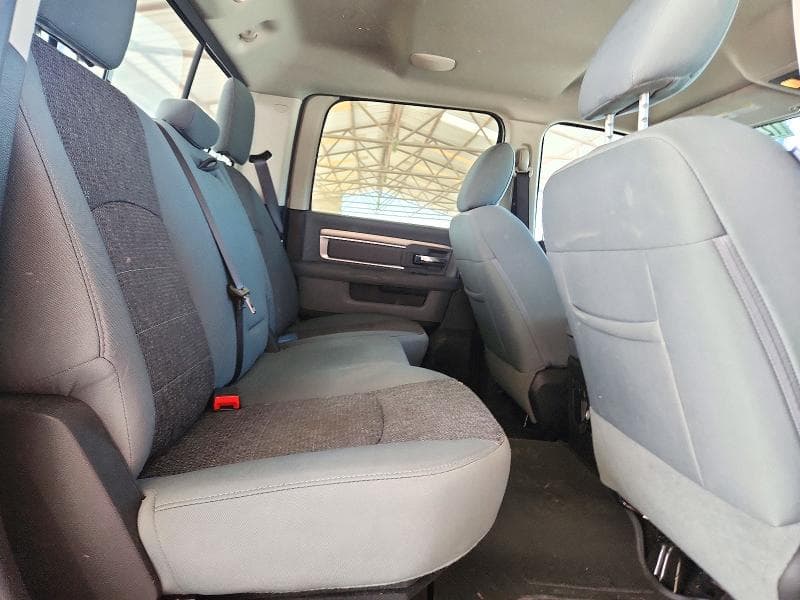 2017 RAM 1500 SLT 10