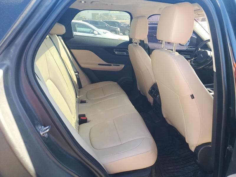 2020 JAGUAR F-PACE PREMIUM 10