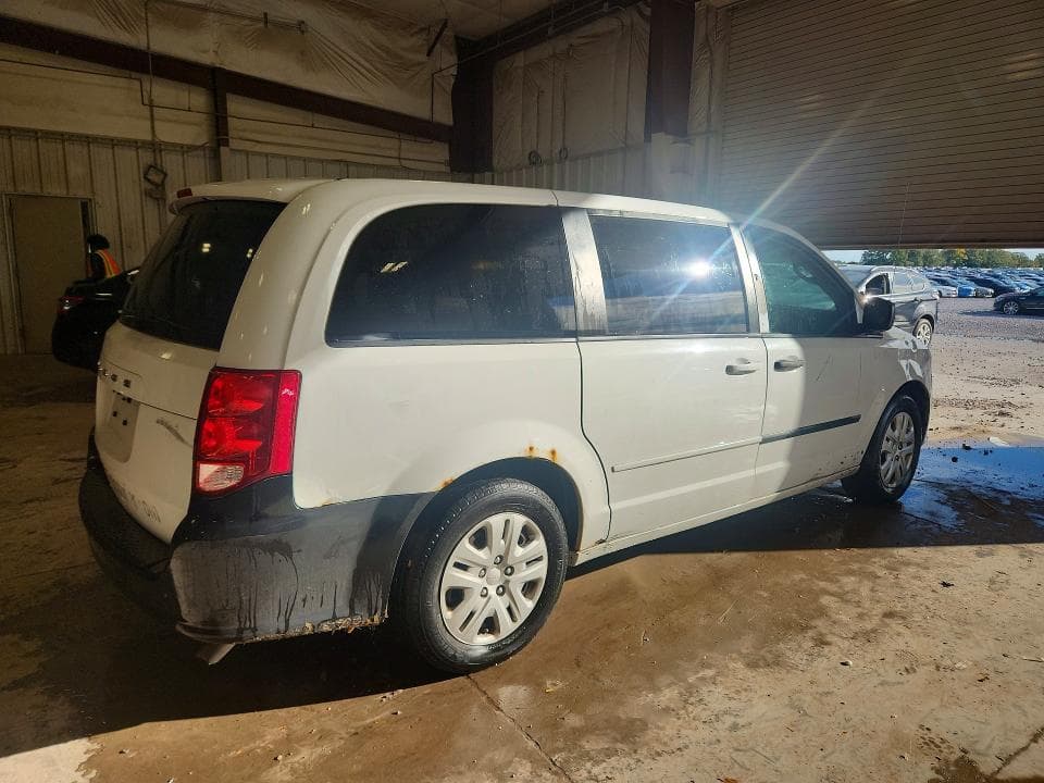 2017 DODGE GRAND CARAVAN SE 3