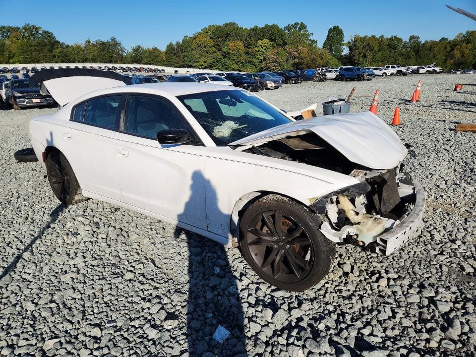 2018 DODGE CHARGER SXT 4