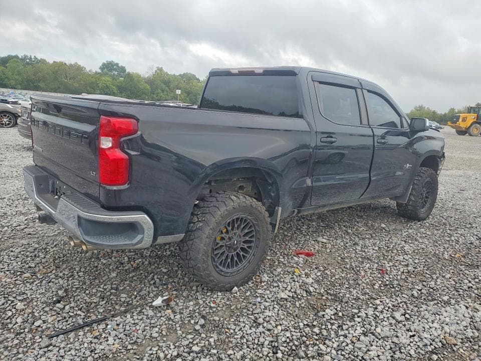 2021 CHEVROLET SILVERADO C1500 LT 3