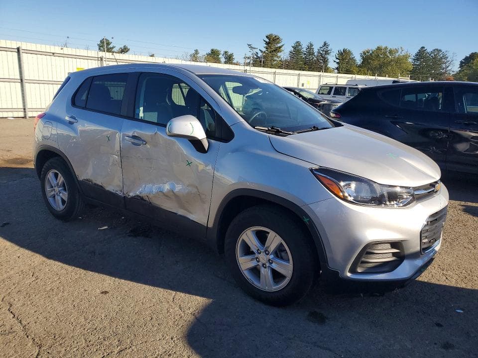 2020 CHEVROLET TRAX LS 4