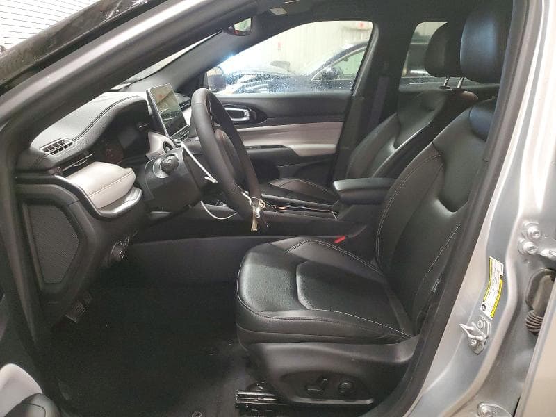 2025 JEEP COMPASS LIMITED 7