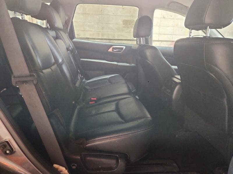 2017 NISSAN PATHFINDER SL 11