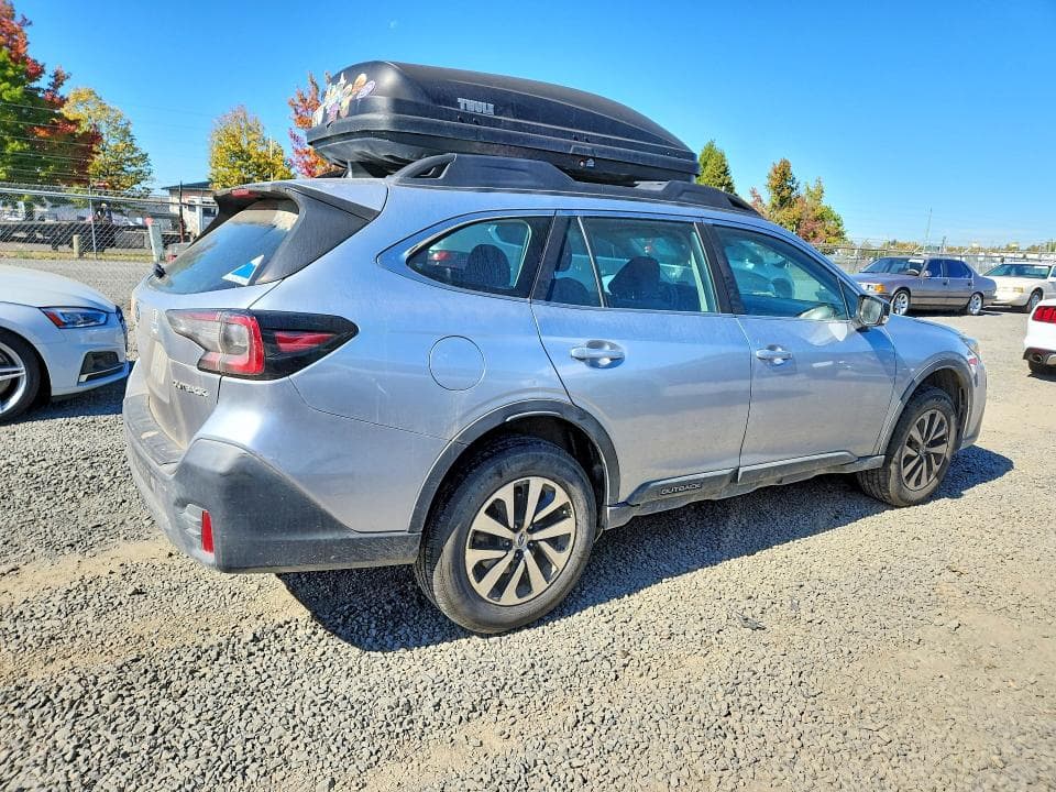 2020 SUBARU OUTBACK 3