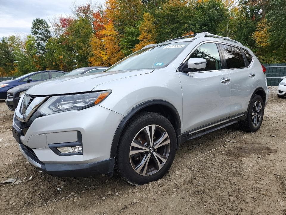 2017 NISSAN ROGUE SL
