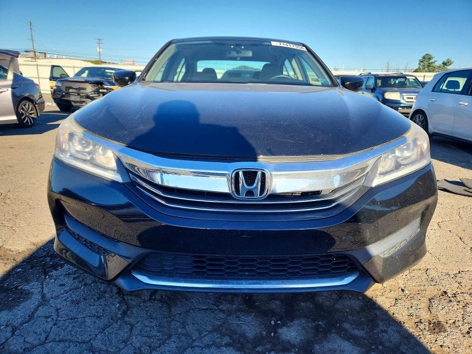 2017 HONDA ACCORD LX 5