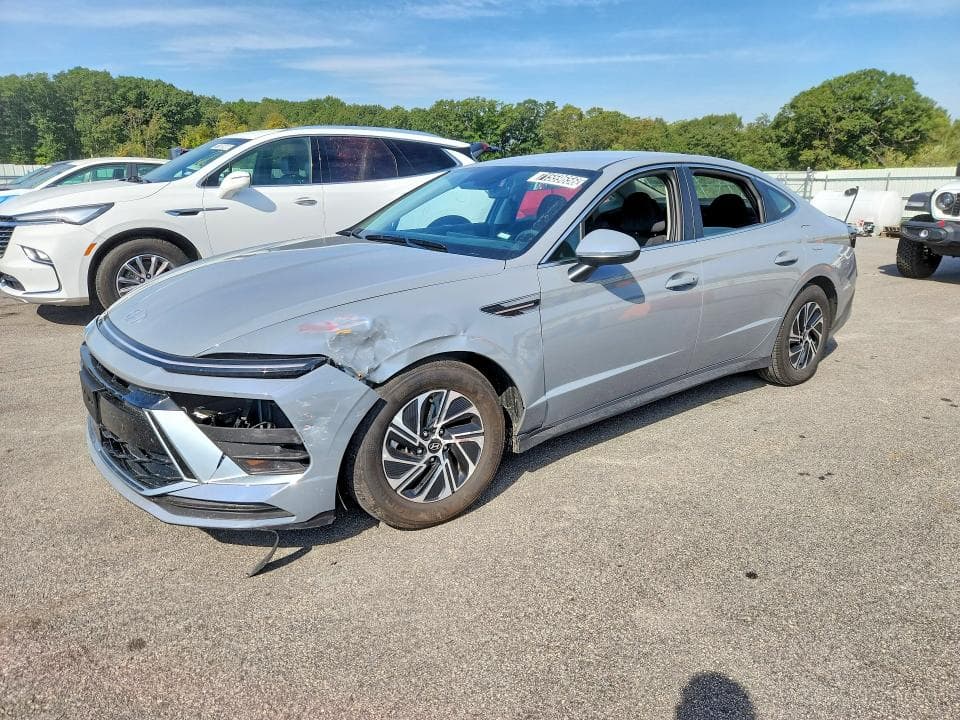 2026 HYUNDAI SONATA HYBRID BLUE