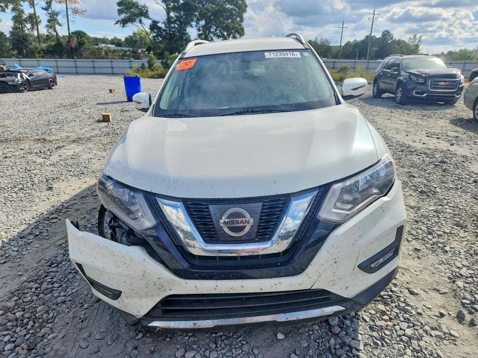 2017 NISSAN ROGUE SV 5