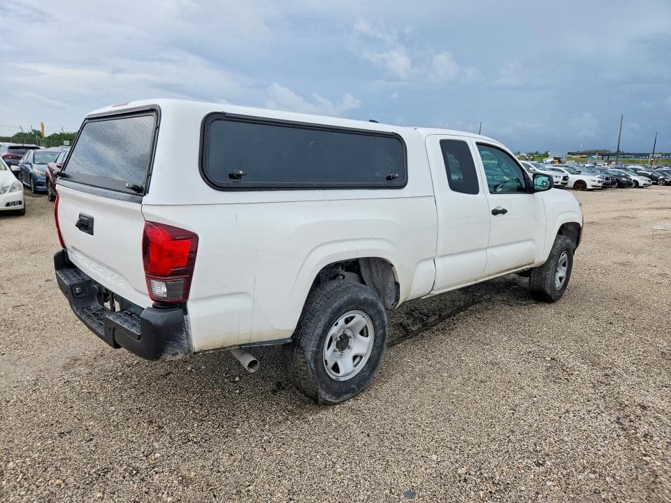 2023 TOYOTA TACOMA SR 3