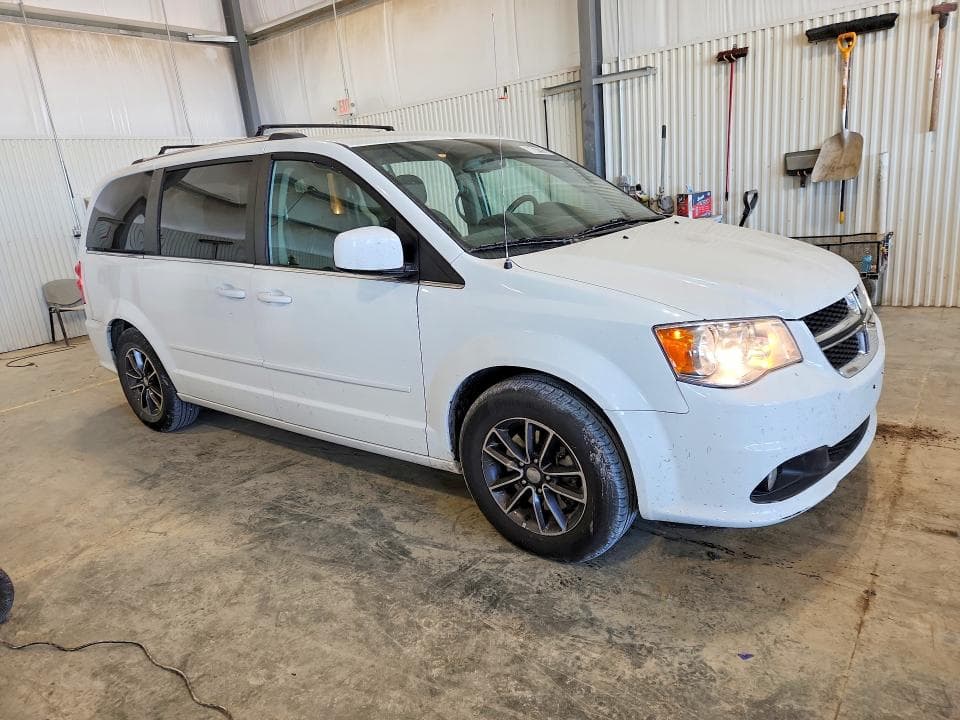 2017 DODGE GRAND CARAVAN SXT 4