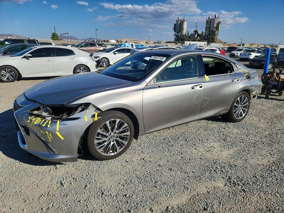 2019 LEXUS ES 300H - 1