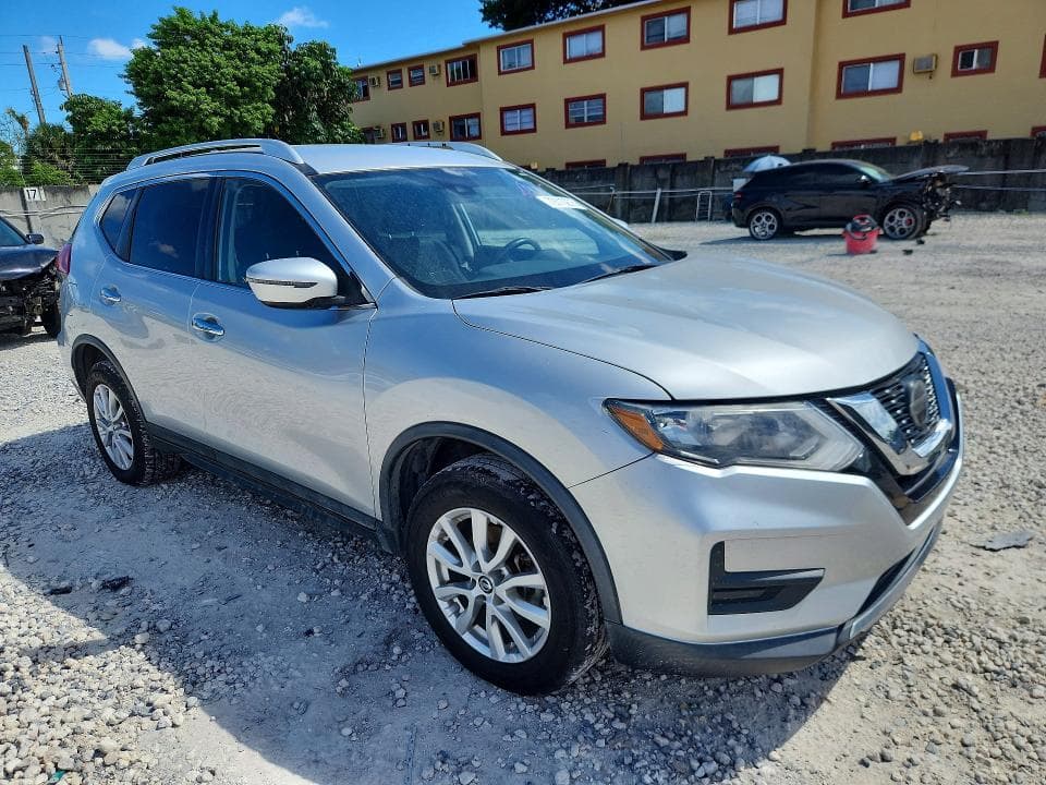 2019 NISSAN ROGUE SV 4
