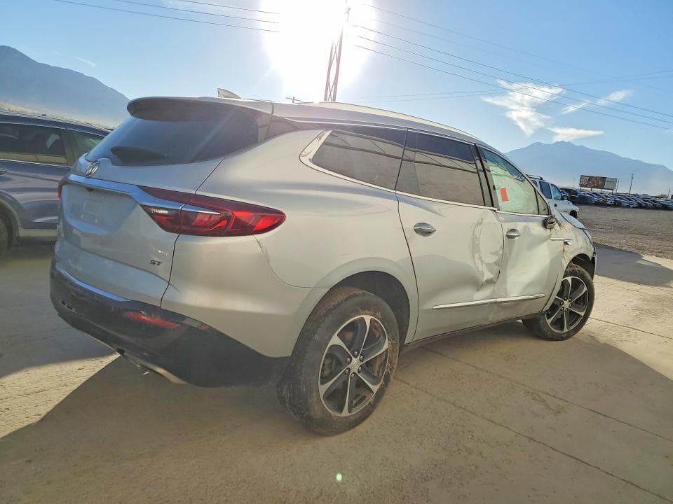 2021 BUICK ENCLAVE ESSENCE 3