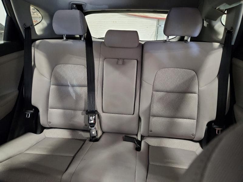 2017 HYUNDAI TUCSON SE 10