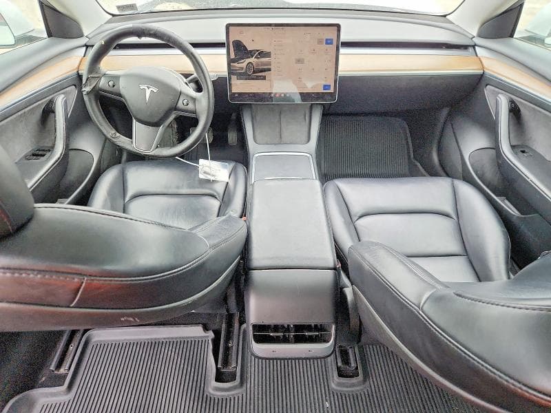 2023 TESLA MODEL 3 8