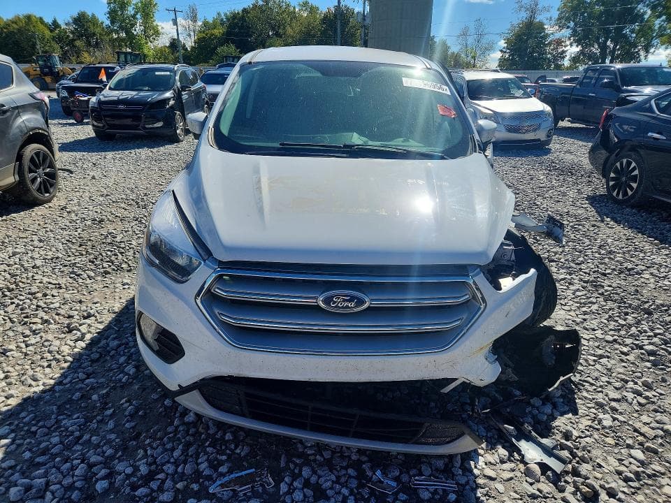 2019 FORD ESCAPE SE 5