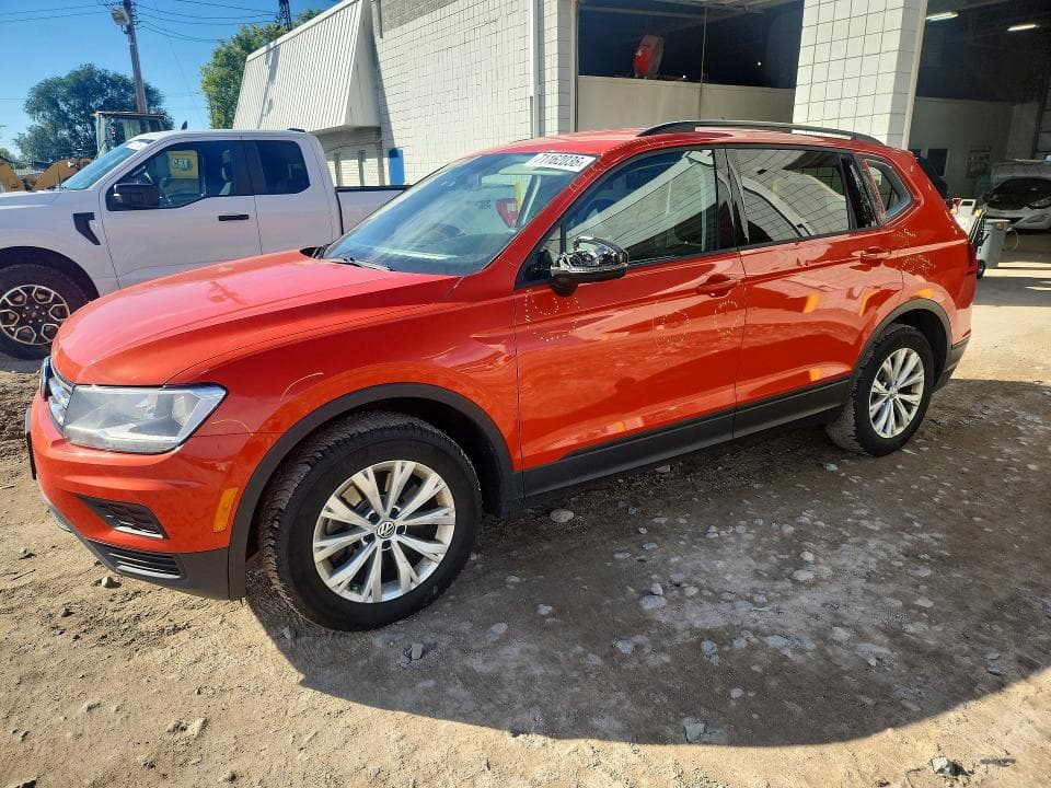 2019 VOLKSWAGEN TIGUAN S - 1