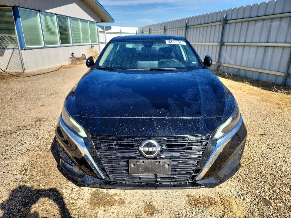2024 NISSAN ALTIMA SV 5