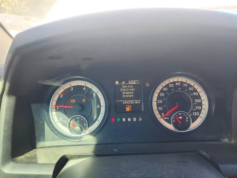 2017 RAM 1500 SLT 9