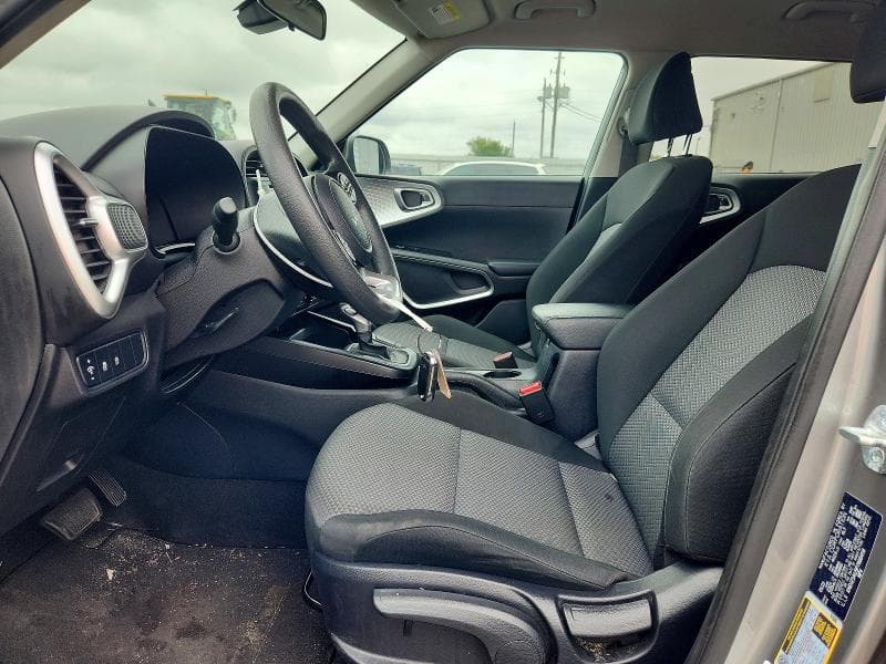 2023 KIA SOUL LX 7