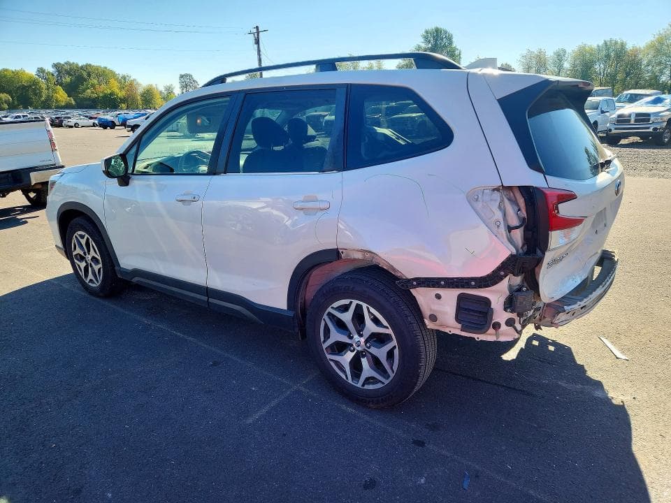 2020 SUBARU FORESTER PREMIUM 2