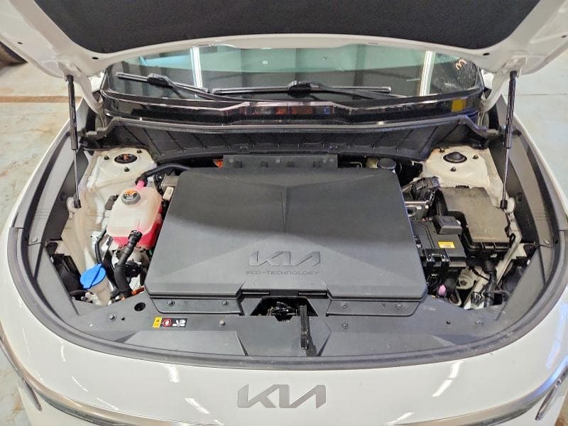 2023 KIA NIRO WIND 12