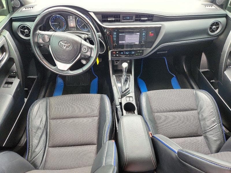2019 TOYOTA COROLLA SE 8