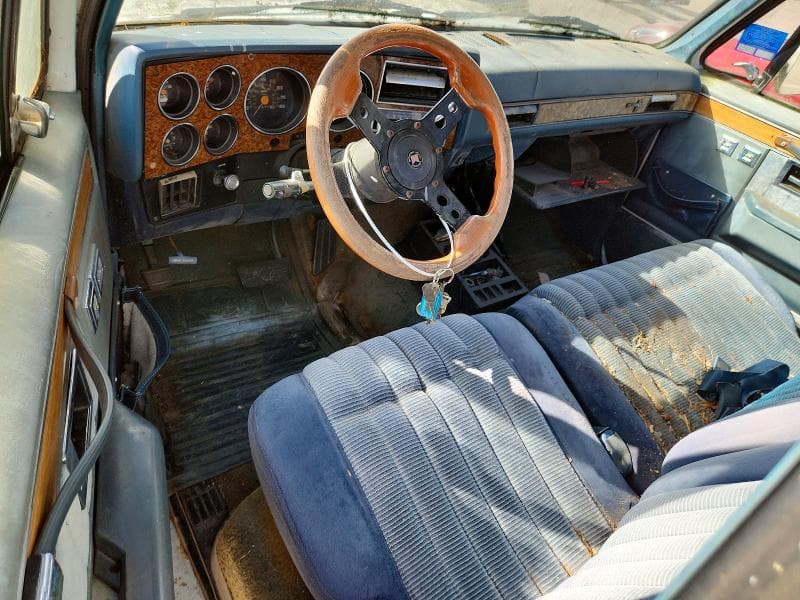 1985 CHEVROLET C10 8