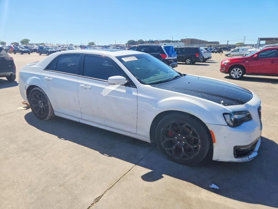 2018 CHRYSLER 300 S 4