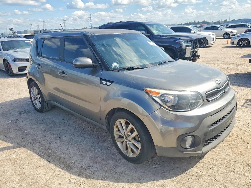 2018 KIA SOUL + 4