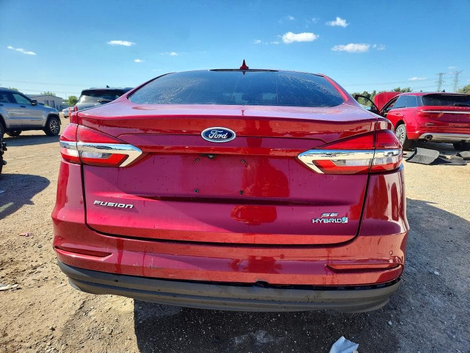 2019 FORD FUSION SE 6