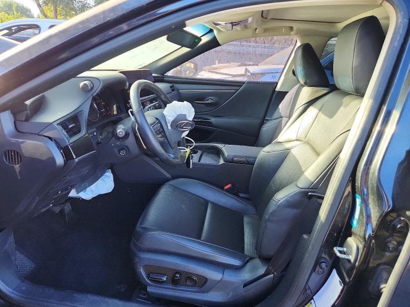 2023 LEXUS ES 300H BASE 7