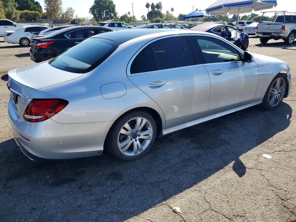 2017 MERCEDES-BENZ E 300 3
