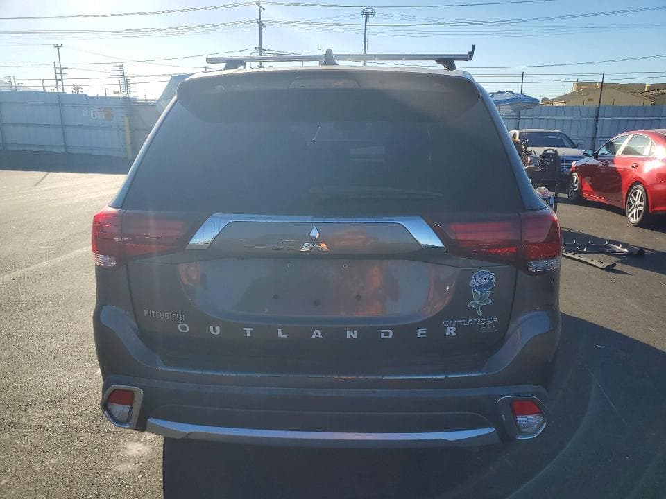 2018 MITSUBISHI OUTLANDER SE 6