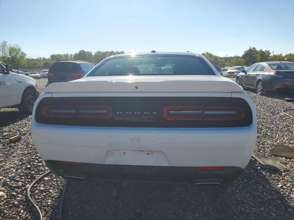 2019 DODGE CHALLENGER SXT 6