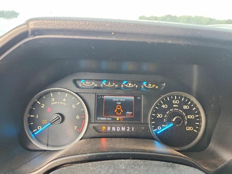 2017 FORD F150 SUPERCREW 9