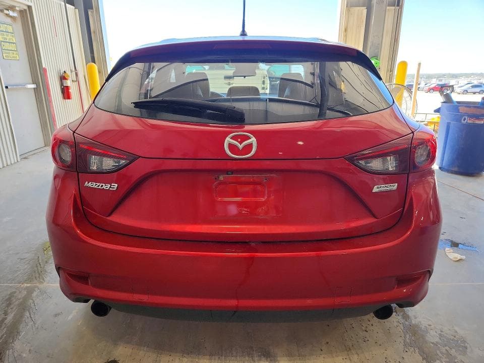 2017 MAZDA 3 TOURING 6