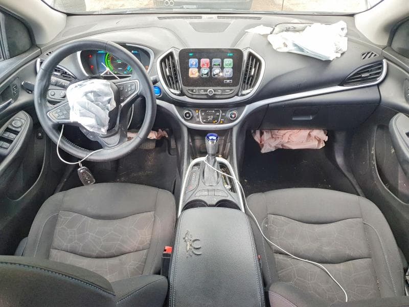 2017 CHEVROLET VOLT LT 8