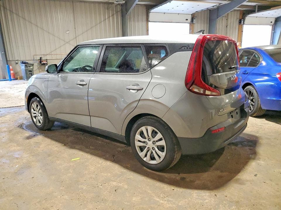 2022 KIA SOUL LX 2